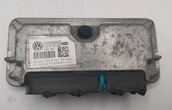 Volkswagen Polo V 6R Engine control unit/module 03C906024CN 9EZ44VG3L C0105008