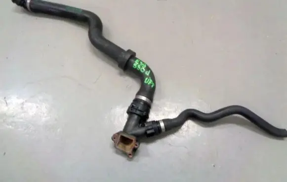 BMW X5 E53 Engine coolant pipe/hose