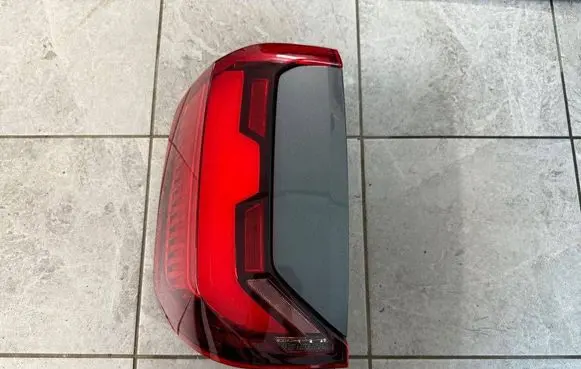 Volkswagen Amarok II Rear/tail lights N1XB13097BE