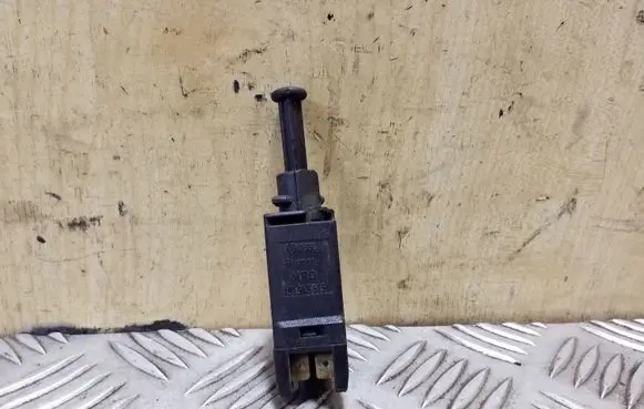 Volkswagen Transporter - Caravelle T4 Brake pedal sensor switch 191945515