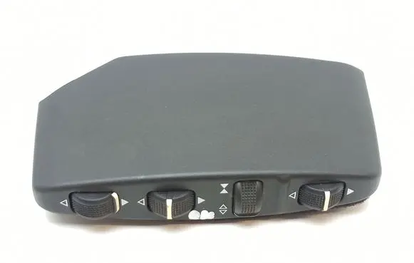 Mercedes-Benz C W204 Seat control switch A0008008078 005254200A