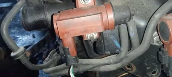 Ford Mondeo MK IV Turbo solenoid valve 6G9Q9E882CA 6G9Q-9E882-CA