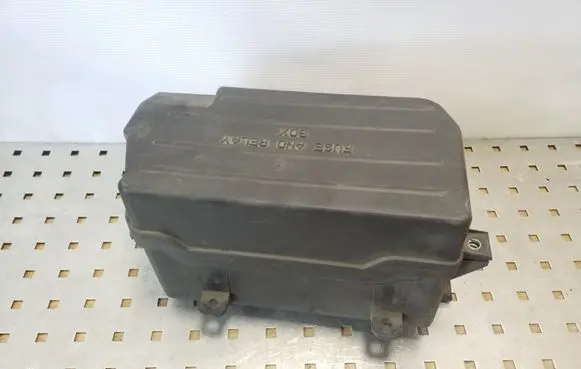 Fiat Croma Fuse box cover
