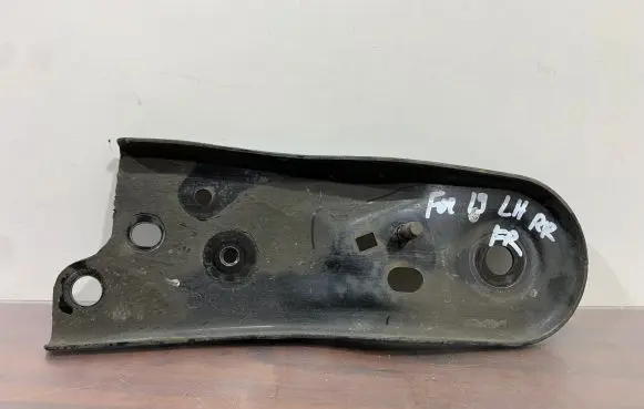 Subaru Forester SK Other rear suspension part 
