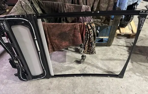 Nissan Qashqai Sunroof frame 916864EA0B