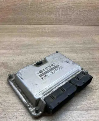 Volkswagen Golf IV Engine control unit/module ECU 038906019AT 0281010974 Used