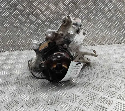 BMW M4 F82 F83 Rear wheel hub 2284882 2284796
