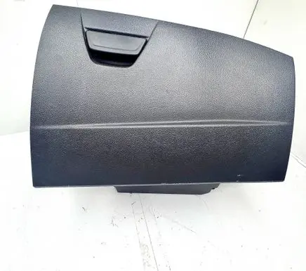 Ford Focus Glove box set VPCM5XA06015BAW