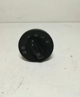 Skoda Octavia Mk2 (1Z) Light switch 748500450000 1Z0941431A