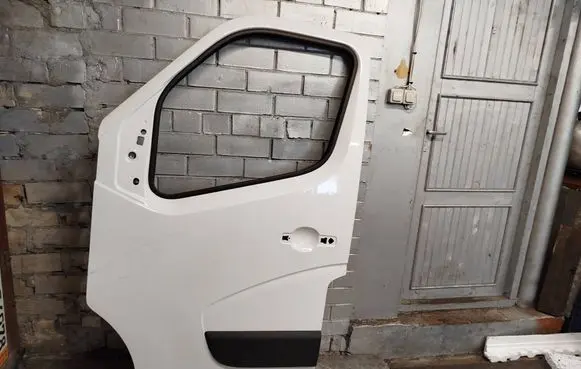 Renault Master III Door (2 Door Coupe) 208D89893R