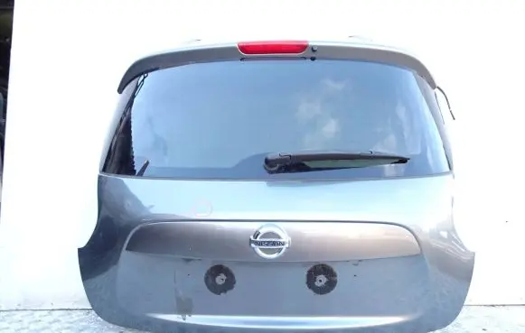 Nissan Juke I F15 Truck tailgate 
