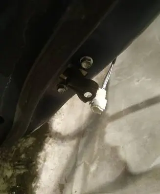 Toyota Yaris Front door check strap stopper 