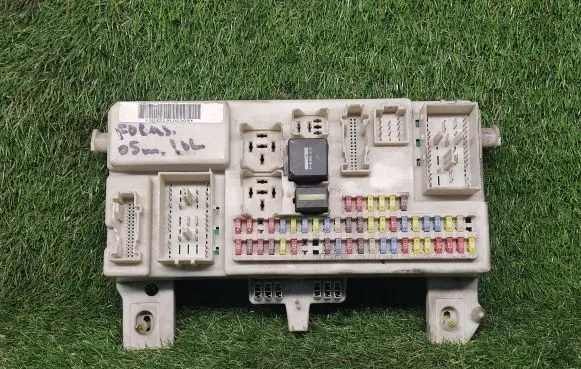 Ford Focus C-MAX Power management control unit 4M5T14A073DD