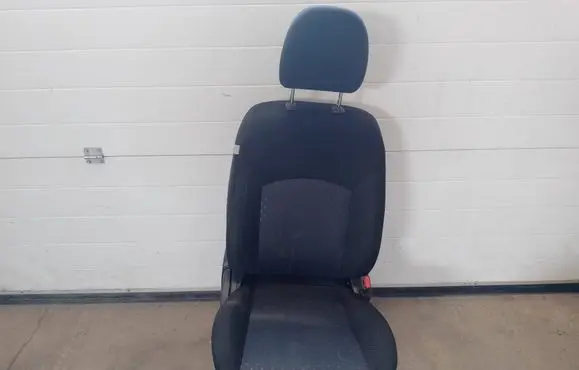Mitsubishi ASX Front passenger seat 