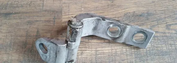 Lexus GS 300 350 430 450H Front door upper hinge
