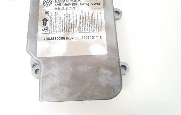Skoda Praktik (5J8) Airbag control unit/module 1c0909605k 5wk43125