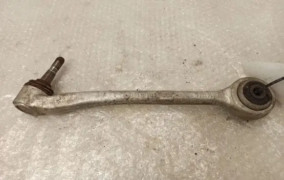 BMW 7 E38 Front lower control arm/wishbone 11419630