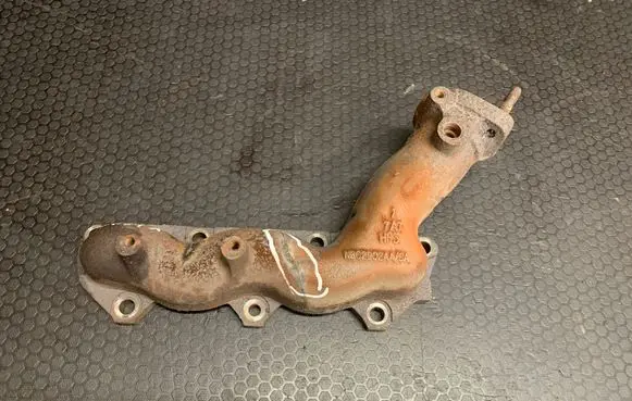 Jaguar XJ X300 Exhaust manifold NBC2902AACA
