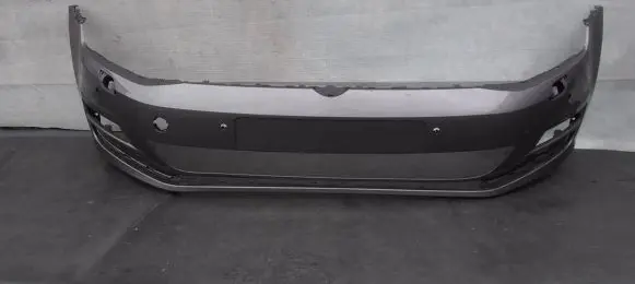 Volkswagen Golf VII Front bumper 5G0807221
