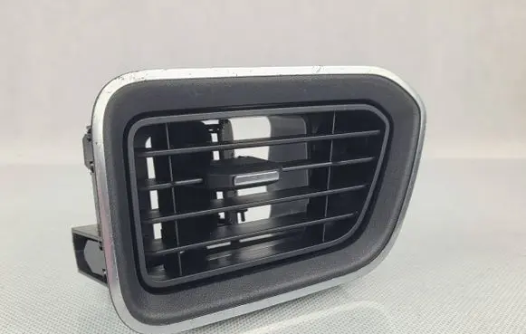 Renault Master III Dashboard air vent grill cover trim 687518035R