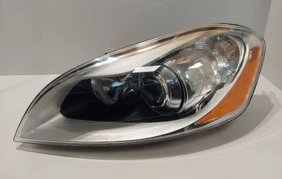 Volvo XC60 Headlight/headlamp 30763135