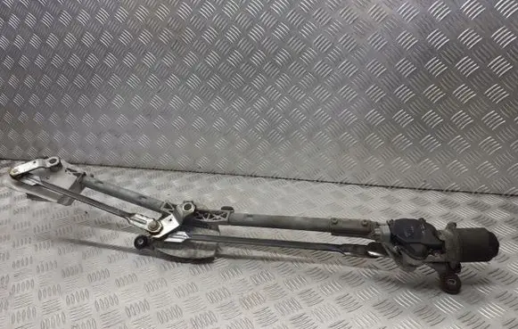 Nissan Tiida C11 Front wiper linkage 