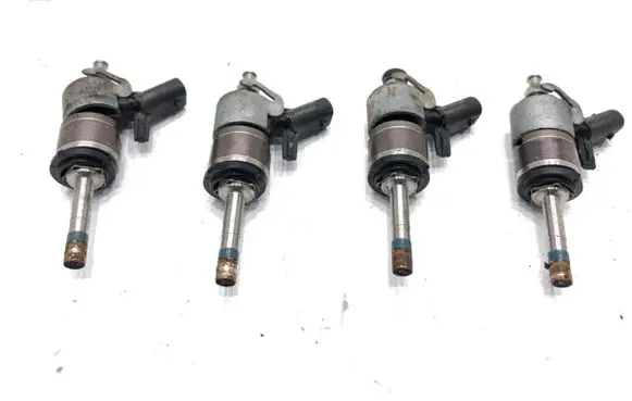 Skoda Octavia Mk4 Fuel injectors set 06N906036A
