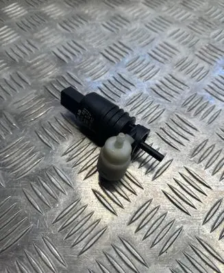 Audi Q5 SQ5 Windscreen/windshield washer pump 1K6955651 3122789