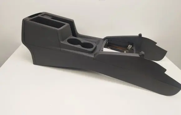 Volkswagen Amarok Center console 