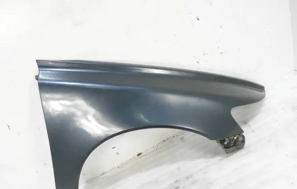Volvo V50 Fender 