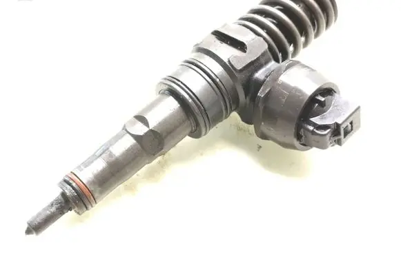 Volkswagen Sharan Fuel injector 038130073AK 0414720038