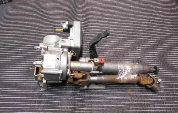 Ford Fiesta Steering wheel axle C1BC3C529AS