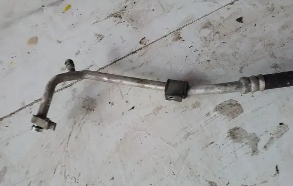 Subaru Forester SH Air conditioning (A/C) pipe/hose
