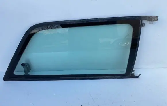 Audi A3 S3 8L Rear side window