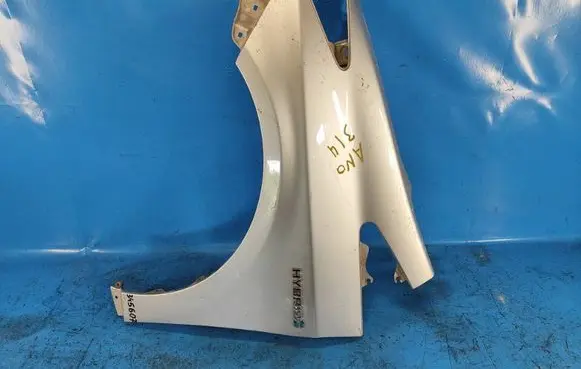Toyota Prius (XW30) Fender 5380247050