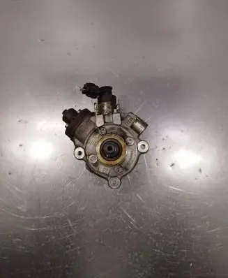 Peugeot Partner Fuel injection high pressure pump 9811347380 0445010739