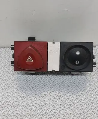 Renault Scenic II - Grand scenic II Hazard light switch 8200107808 8200109723 8200095493