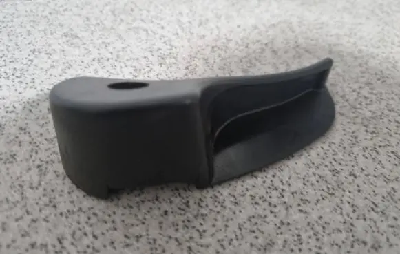 BMW 3 E46 Engine bonnet (hood) release handle 8223164