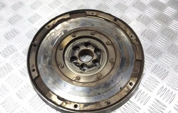 Volvo S40 Dual mass flywheel 9647933380