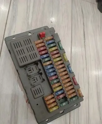 Mini One - Cooper Coupe R56 Fuse box set 6906626