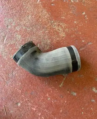 Volkswagen Golf VI Engine coolant pipe/hose
