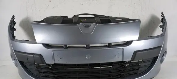 Renault Megane III Front bumper