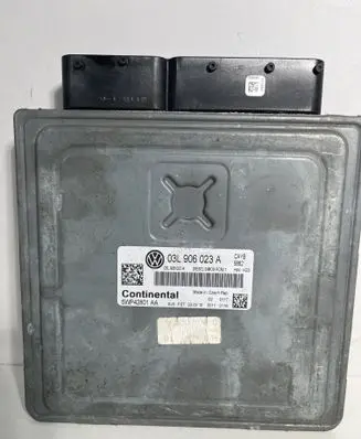 Skoda Octavia Mk2 (1Z) Engine control unit/module 03L906023A 5WP42801AA