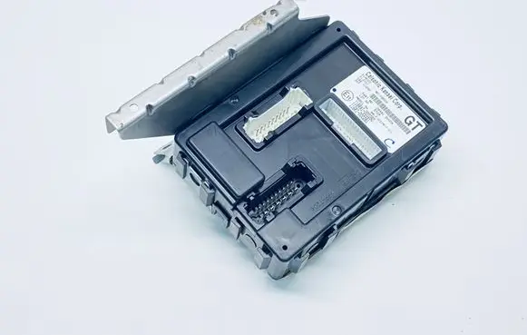 Nissan Micra Comfort/convenience module 284B13VU0A