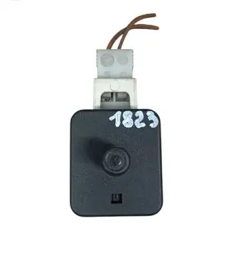 Mercedes-Benz C W203 Front door sensor coupe 2028209410