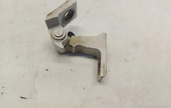 Volkswagen Crafter Front door upper hinge MANTGEZaw84093