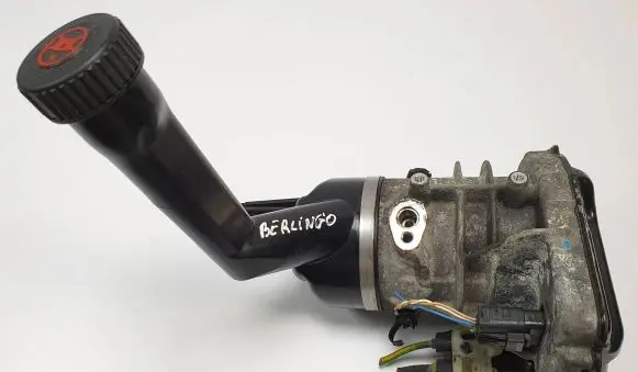 Citroen Berlingo Power steering pump 9673536480
