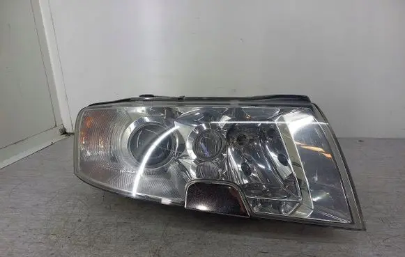 Skoda Superb B5 (3U) Headlight/headlamp