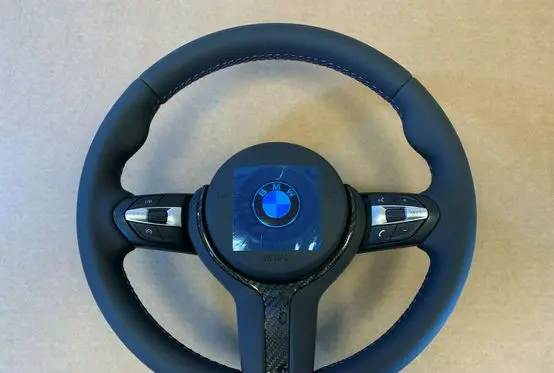 BMW X3 F25 Steering wheel 32307850403 32308092206