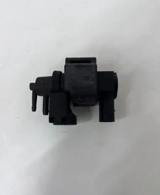 Audi A6 S6 C5 4B Turbo solenoid valve 059906629A